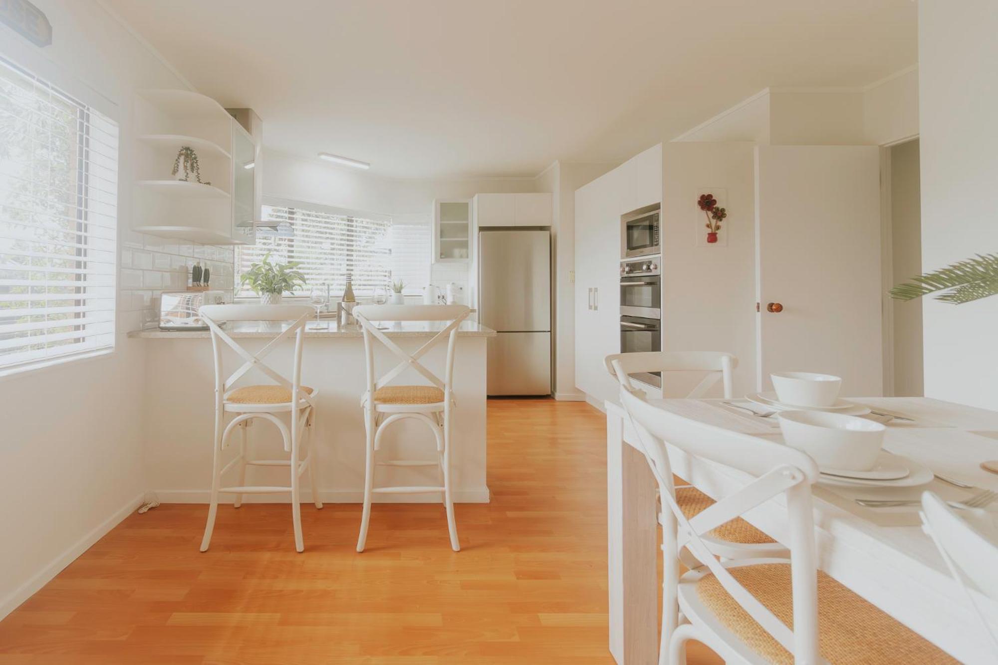 Salty Breeze Beach House Orewa Eksteriør bilde